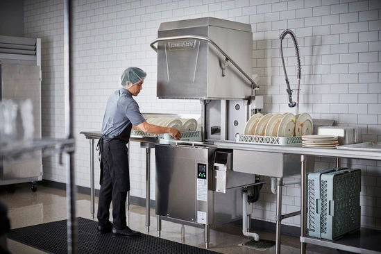 A Complete Restaurant Equipment List & Buyer's Guide