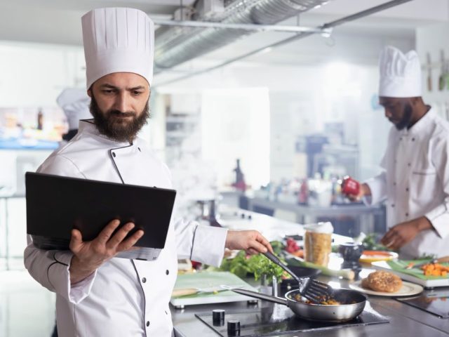 5 Costly Mistakes Cloud Kitchens Make Without the Right POS Software